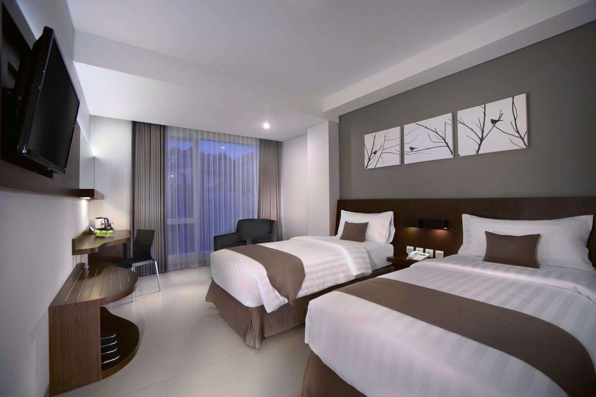 Neo Denpasar By Aston Hotel Buitenkant foto