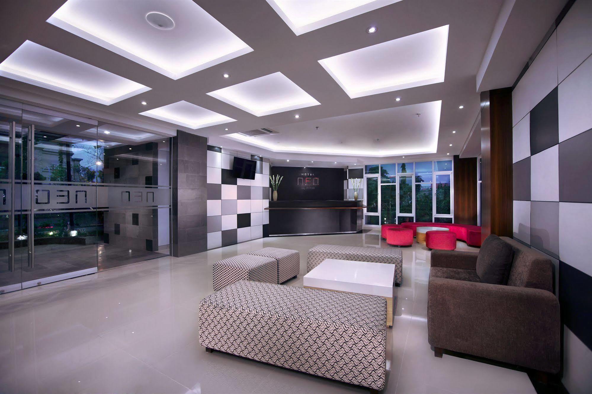 Neo Denpasar By Aston Hotel Buitenkant foto